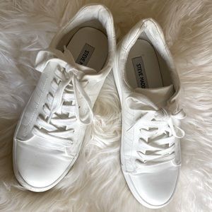Steve Madden -All White Leather tennis shoes